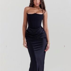 House of CB PERSEPHONE
Black Strapless Corset Dress